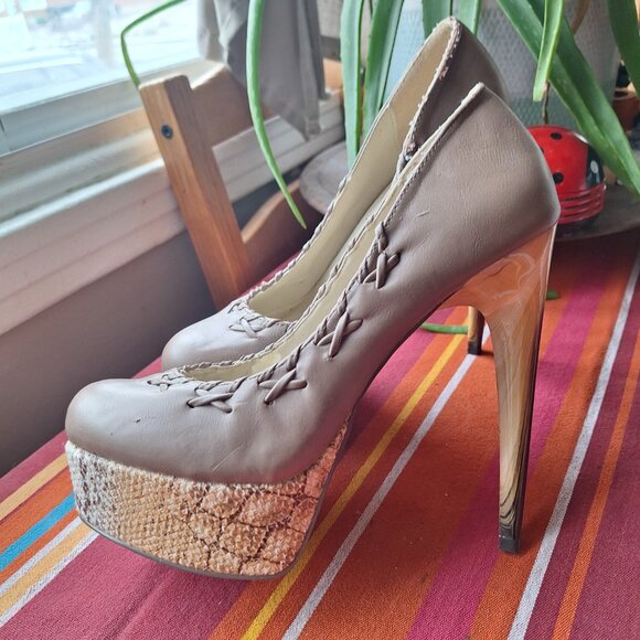 Platform pumps - Picture 2 of 9